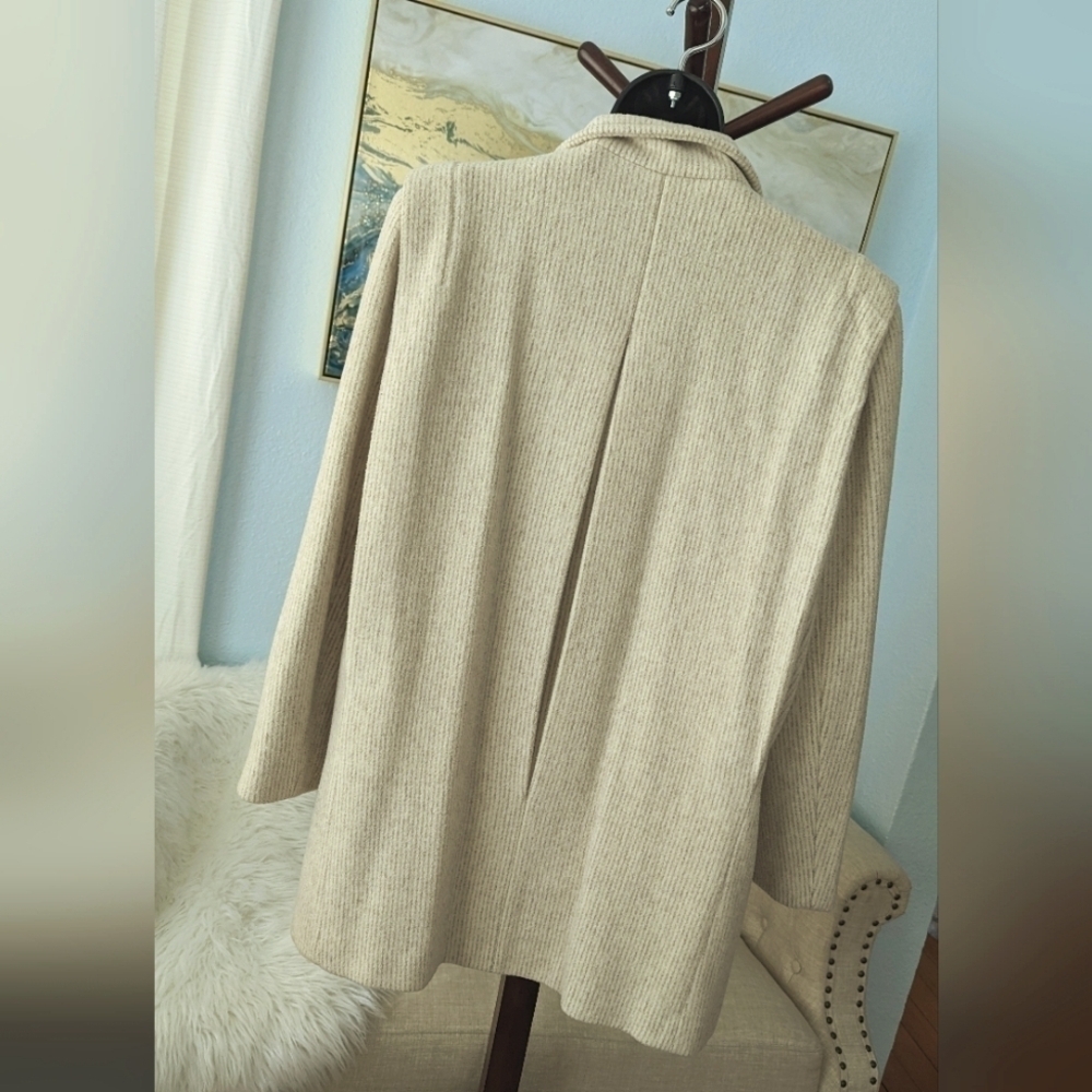 Vintage Ms. Freddi Wool Long Winter Coat . - Picture 15 of 16